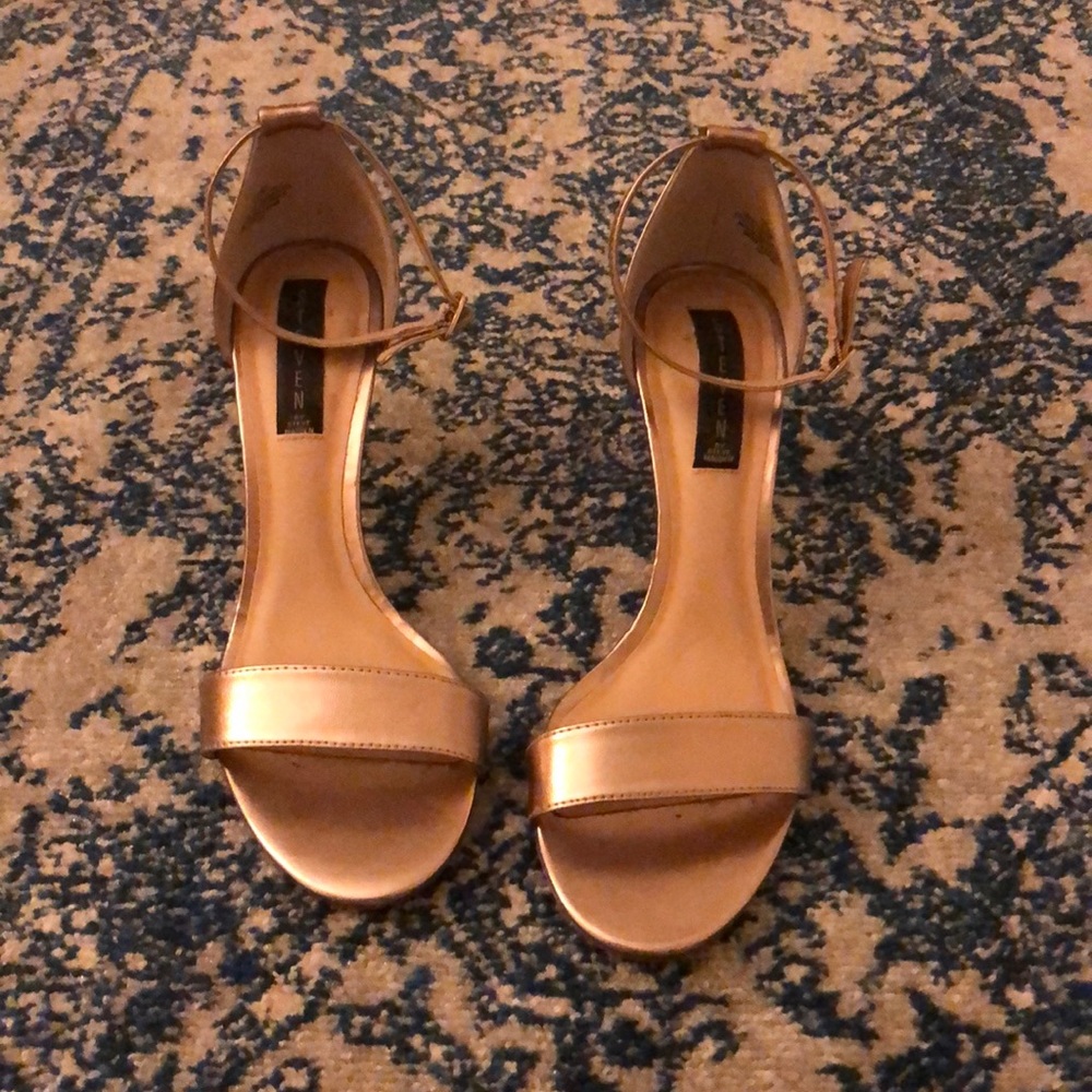 Gold 2 1/2 inch Steve by Steve Madden heels